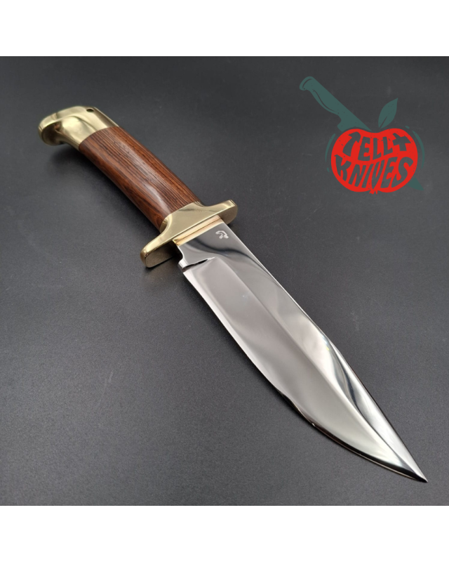 Jean Tanazacq Tronçay 1 – lame acier 440C forgé finition miroir manche noyer garde et pommeau laiton étui cuir