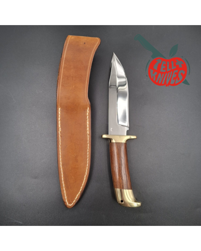 Jean Tanazacq Tronçay 1 – lame acier 440C forgé finition miroir manche noyer garde et pommeau laiton étui cuir