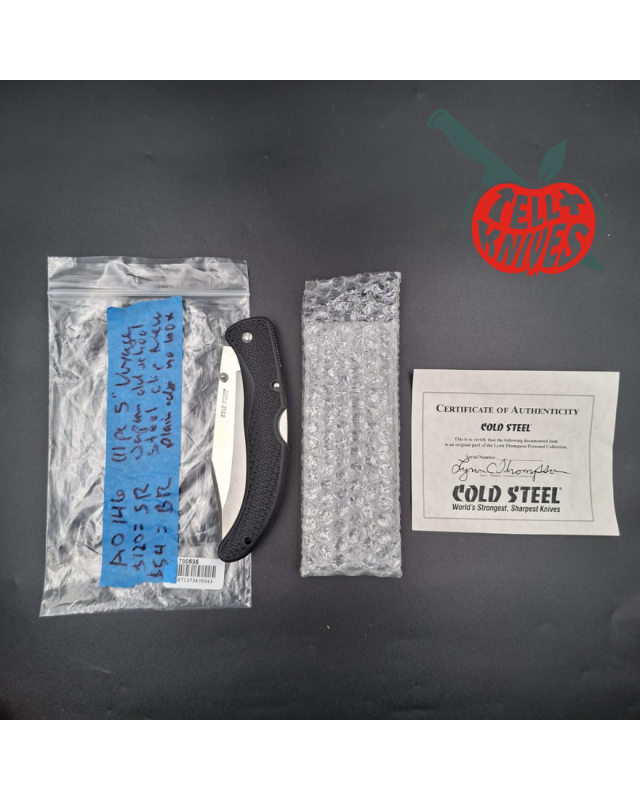 Cold Steel Voyager XL Made in Japan – Lame satinée – Collection personnelle de Lynn Thompson