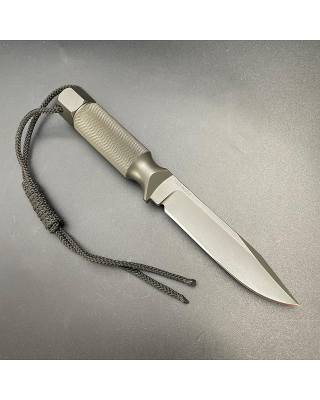 Mountaineer 1 - Collector's knife