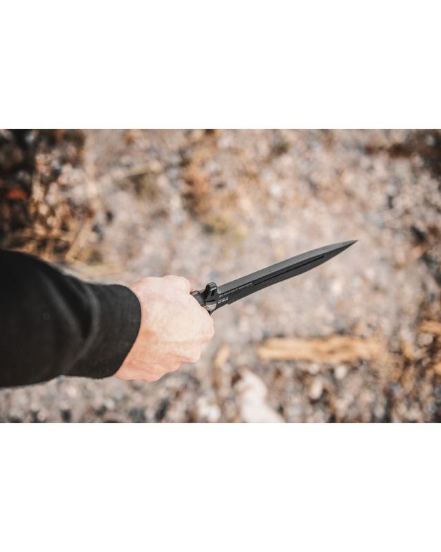 Operator 7 Blackout Edition fixed blade 1075HC Operator 7 Blackout Edition fixed blade 1075HC