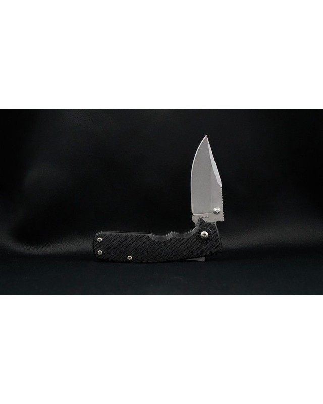 Shark-Cub Shark-Lock Clip Point AUS-10A steel stonewash finish black GRN handle Shark-Cub Shark-Lock Clip Point AUS-10A steel stonewash finish black GRN handle