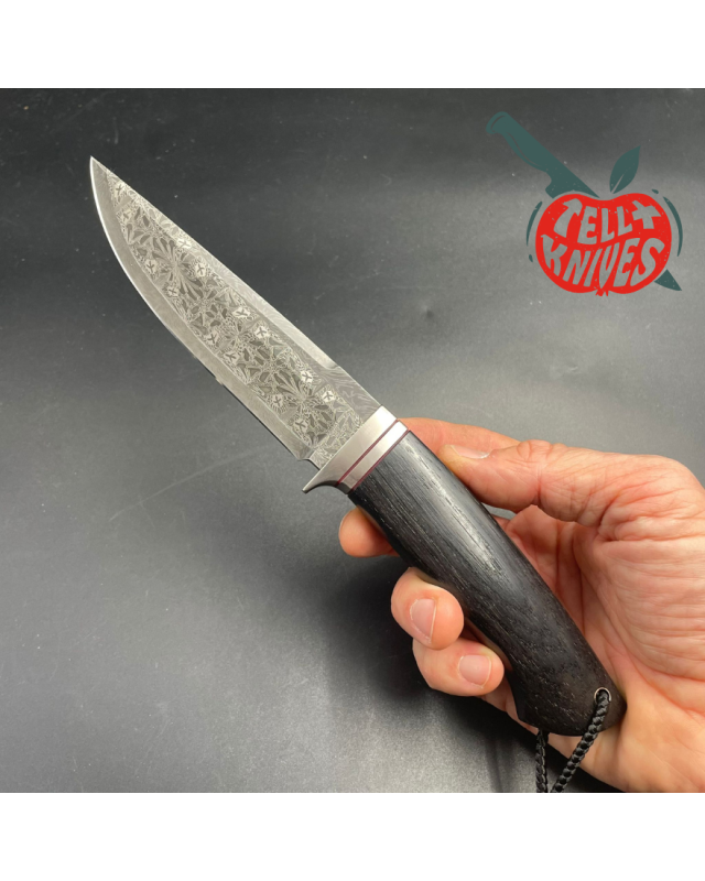 Mosaic Damascus & Petrified oak handle Mosaic Damascus & Petrified oak handle
