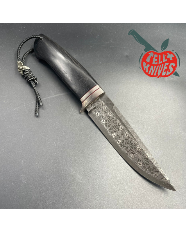 Mosaic Damascus & Petrified oak handle Mosaic Damascus & Petrified oak handle