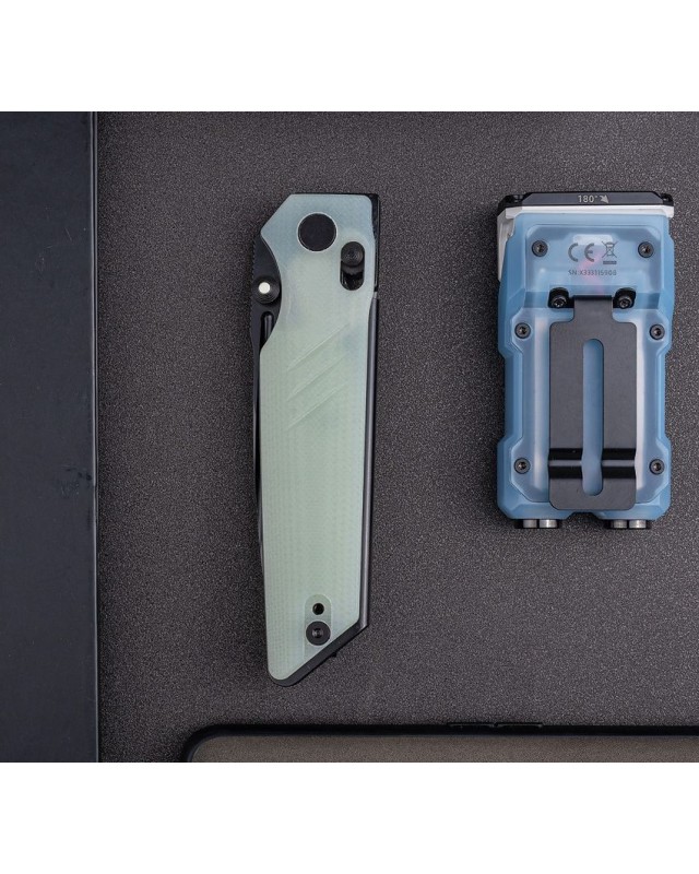 Sacra Pro Böhler K110 steel black PVD coated Crossbar Lock Jade G10 Sacra Pro Böhler K110 steel black PVD coated Crossbar Lock Jade G10