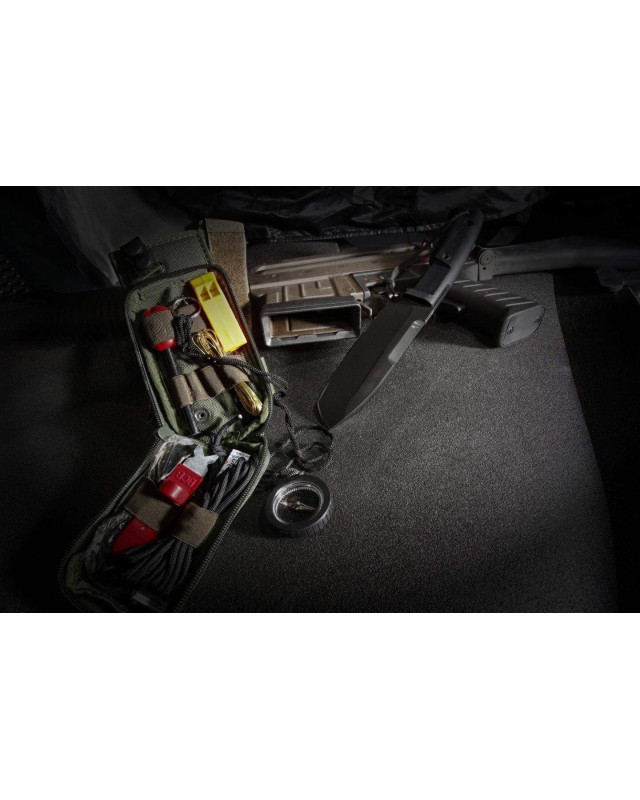 Selvans Full Tang N690 steel MIL-C-13924 black finish forprene handle green sheath NO KIT