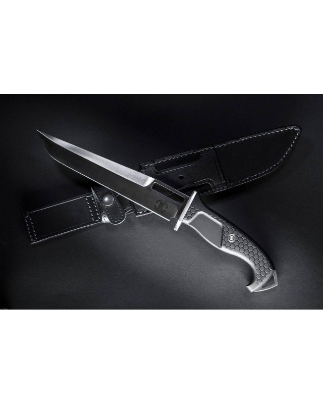 K1 Dobermann XXV Anniversarium Limited Edition 250pces Full Tang N690Co steel Satin finish presentation box & coin K1 Dobermann XXV Anniversarium Limited Edition 250pces Full Tang N690Co steel Satin finish presentation box & coin