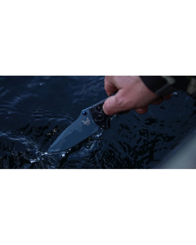 Adira MagnaCut Steel Blue Cerakote coated 18060BT Grivory handle AXIS-lock Adira MagnaCut Steel Blue Cerakote coated 18060BT Grivory handle AXIS-lock