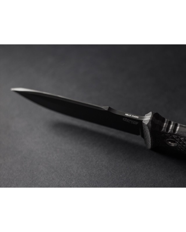 Mille Cuori V4e Vanadis 4 Extra steel Black DLC Finish Black BCM handle black kydex