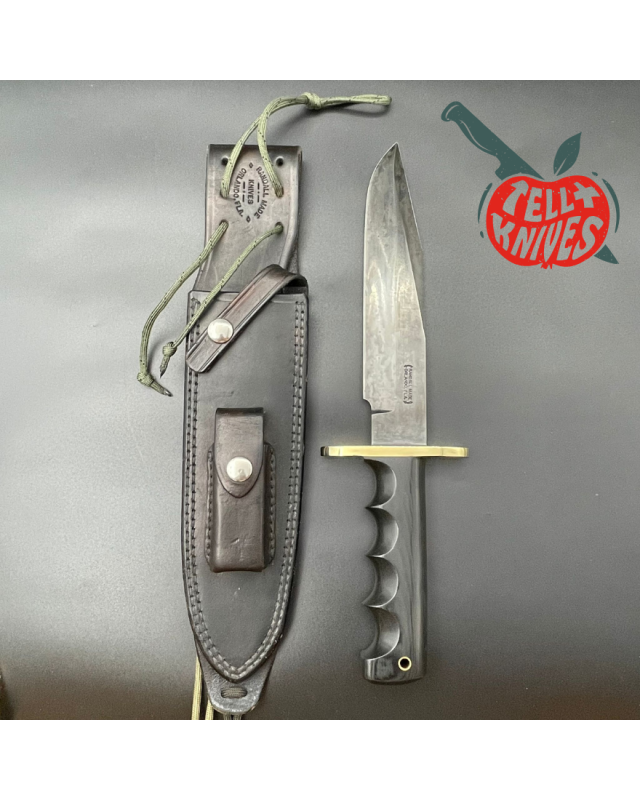 Vintage 90ies Model 14 - 7.5 Attack full tang black carbon steel blade black micarta handle brass guard black leather sheath