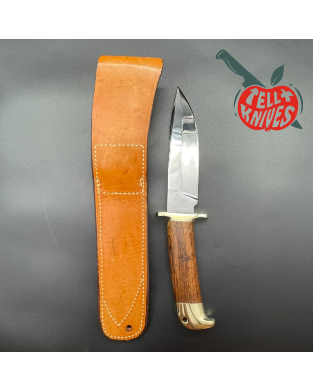 Jean Tanazacq Modèle Tronçay 1 acier 440C forgé finition miroir garde laiton manche bois de noyer étui cuir Jean Tanazacq Modèle Tronçay 1 acier 440C forgé finition miroir garde laiton manche bois de noyer étui cuir